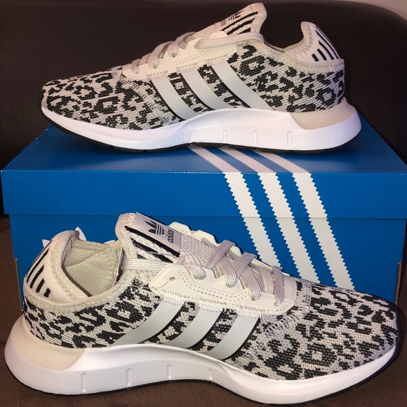 adidas swift run x leopard
